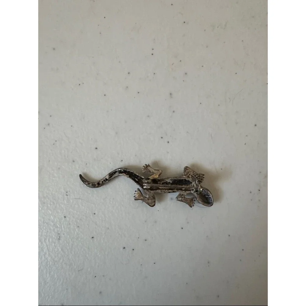 Silver Lizard Pin Reptile Brooch Nature Animal Jewelry Cute